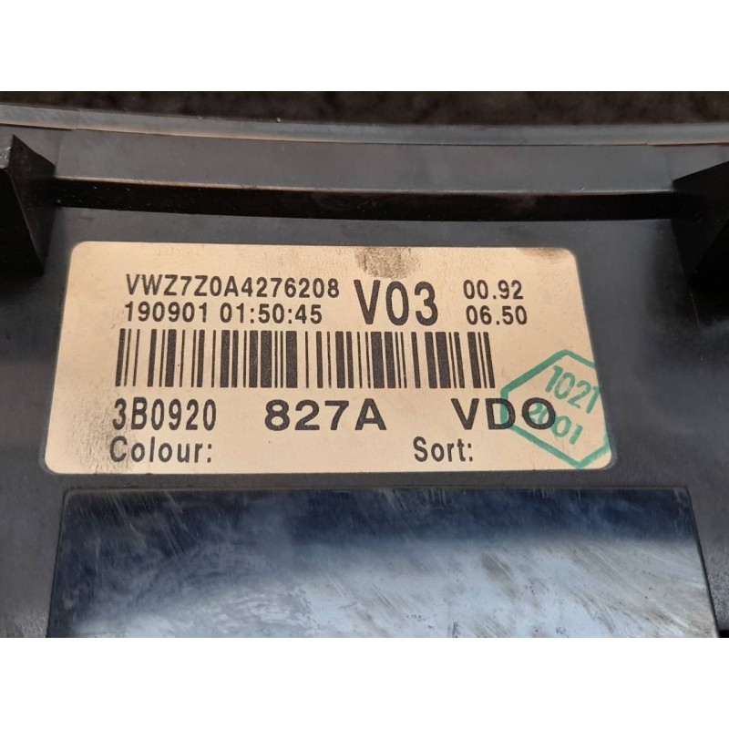 Recambio de cuadro instrumentos para volkswagen passat berlina (3b3) comfortline referencia OEM IAM 3B0920827A  VDO 5