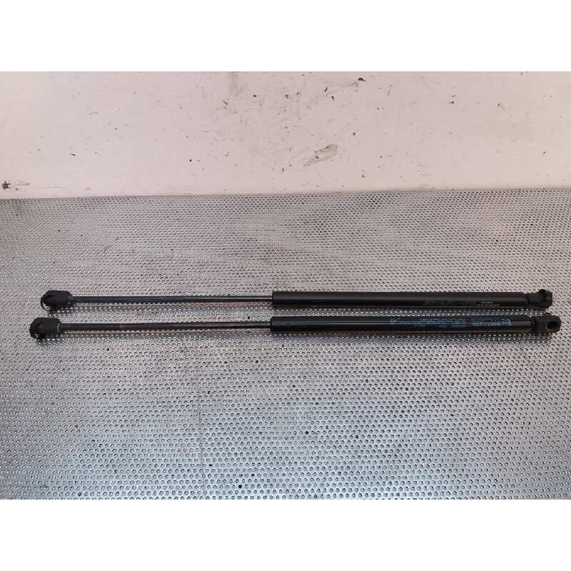 Recambio de amortiguadores maletero / porton para volvo serie 440 2.0i gle referencia OEM IAM   