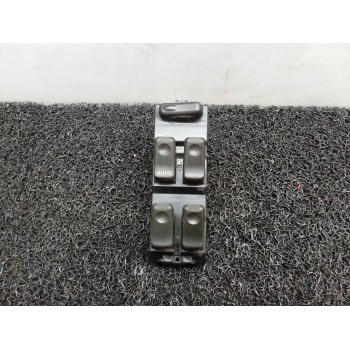 MANDO ELEVALUNAS DELANTERO IZQUIERDO C8HD62A 