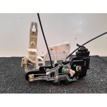 CERRADURA PUERTA DELANTERA IZQUIERDA 