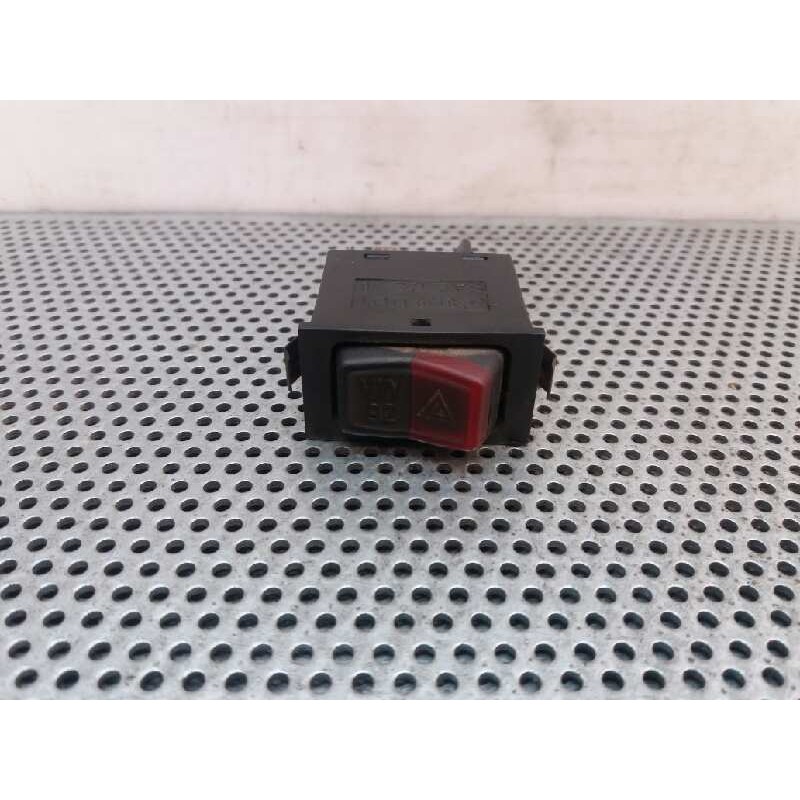 Recambio de warning para volkswagen polo (867/871/873) cl coupe referencia OEM IAM 8139 SAEQC78 