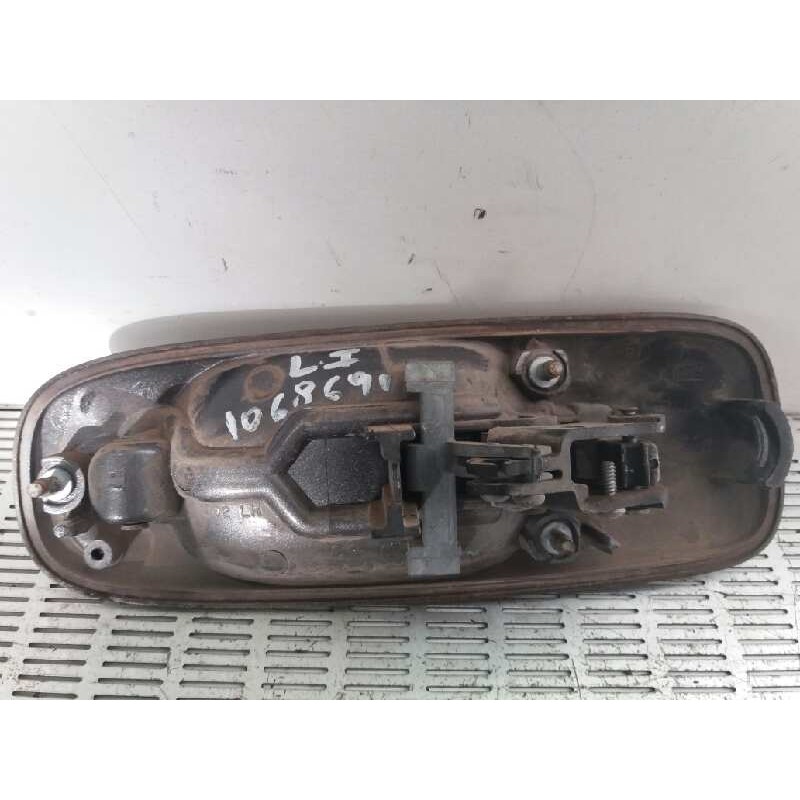 Recambio de maneta exterior lateral izquierda para chrysler grand voyager 2.8 crd referencia OEM IAM - Gris 2