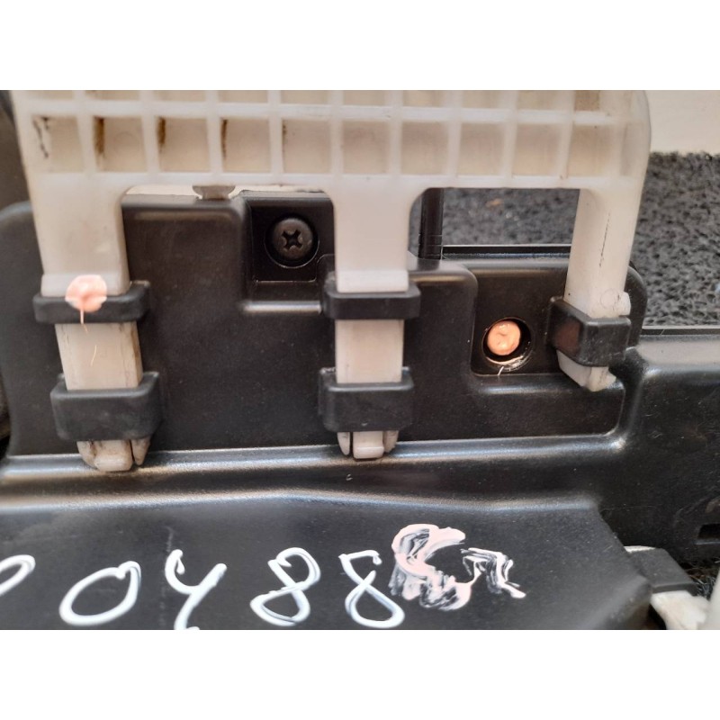 Recambio de cerradura puerta delantera izquierda para kia carens (un) emotion referencia OEM IAM - Negro 4