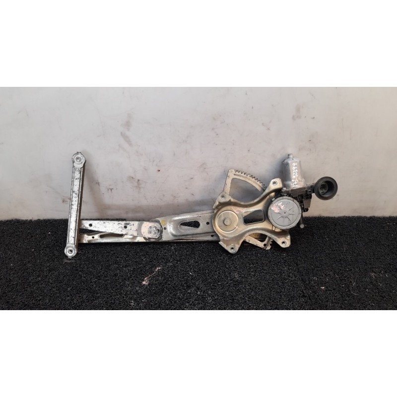 Recambio de elevalunas trasero izquierdo para toyota prius (nhw20) sol referencia OEM IAM   