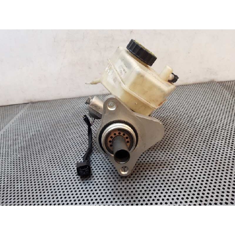 Recambio de bomba freno para mercedes-benz clase clk (w209) coupe 270 cdi (209.316) referencia OEM IAM - Negro 4