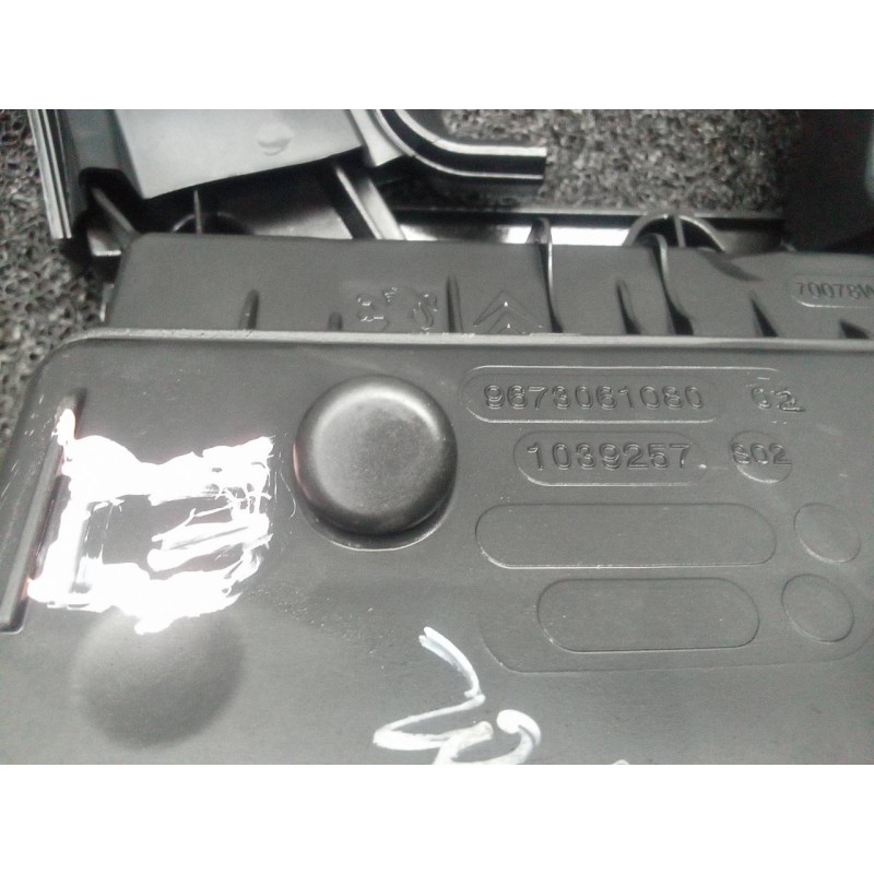 Recambio de filtro aire para citroën berlingo cuadro l1 referencia OEM IAM 9673061080 - Blanco 3