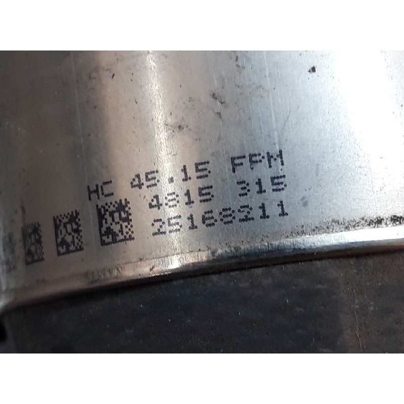 Recambio de tubo para dacia duster ambiance 4x4 referencia OEM IAM 25168211 - Blanco 2