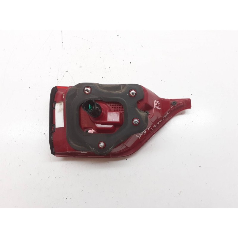 Recambio de piloto trasero derecho interior para kia sportage gt line 2wd referencia OEM IAM 160929A - Blanco 3