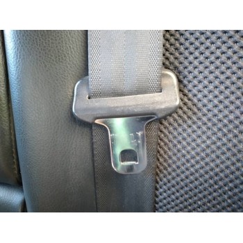 CINTURON SEGURIDAD TRASERO CENTRAL 