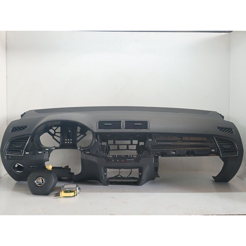 Recambio de kit airbag para skoda fabia ambition plus referencia OEM IAM 6C0959655K 0589P1000870 3112304002AJ