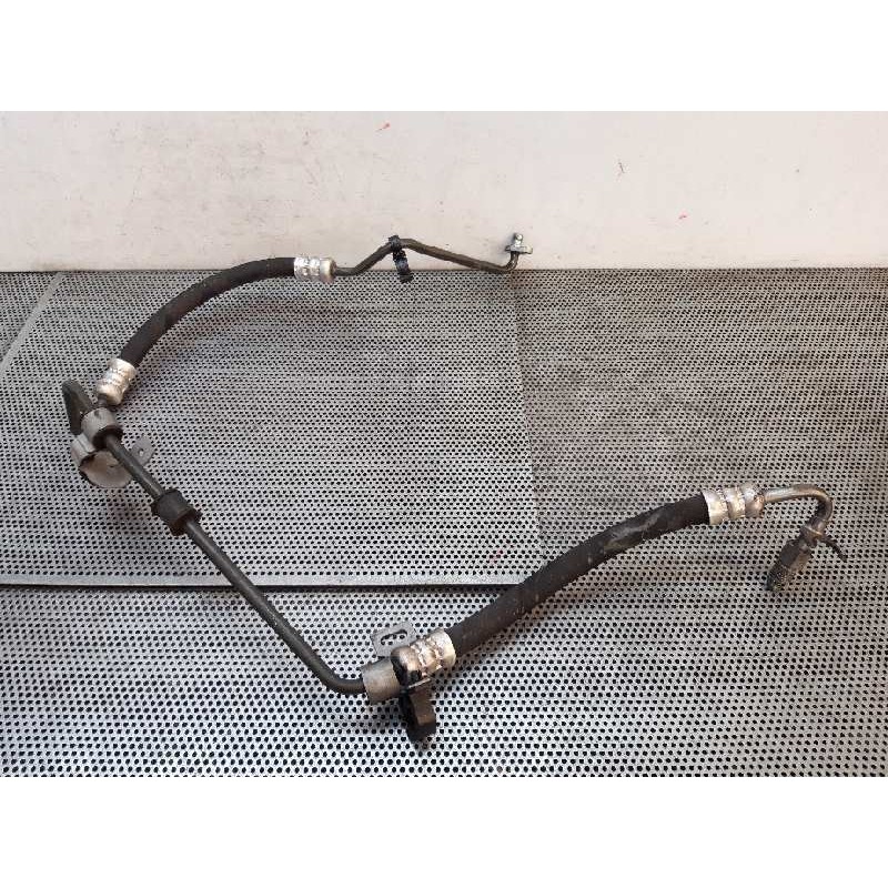 Recambio de tubo presion direccion asistida para dacia duster ambiance 4x4 referencia OEM IAM 497203347R  