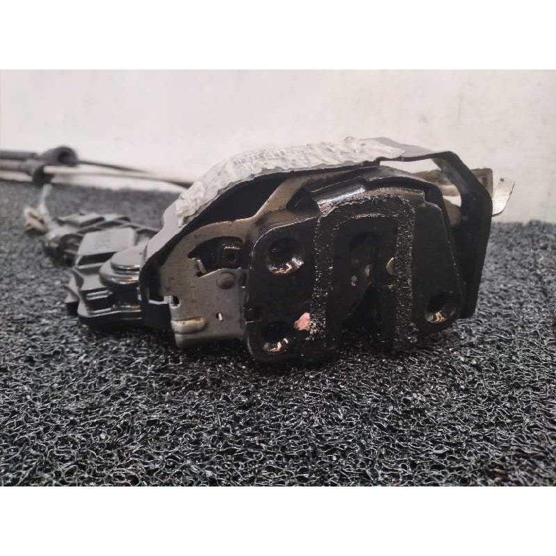 Recambio de cerradura puerta trasera izquierda para kia carens (un) emotion referencia OEM IAM - Negro 2