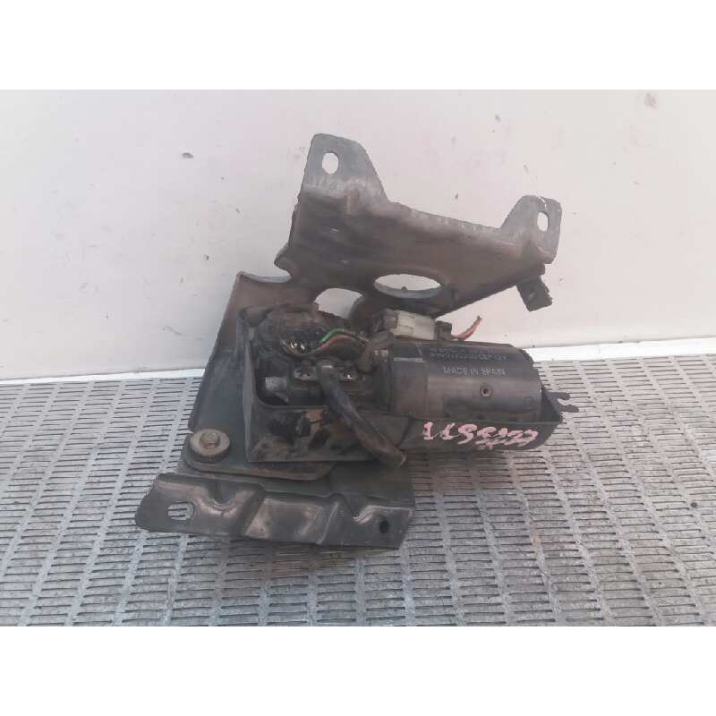 Recambio de motor limpia delantero para nissan serena (c23m) 2.3 diesel referencia OEM IAM 964767  