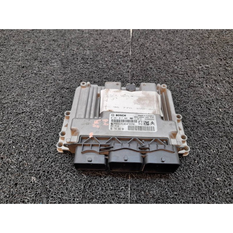 Recambio de centralita motor uce para peugeot 206+ básico referencia OEM IAM 0281017601 9677039280 BOSCH