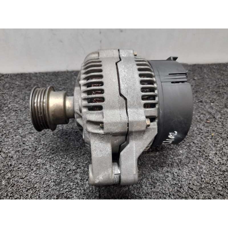 Recambio de alternador para audi coupe (8b3) básico referencia OEM IAM 050903015B 0123335001 BOSCH