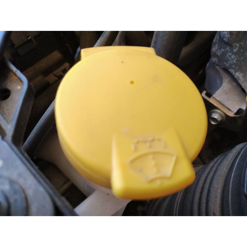 Recambio de deposito limpia para renault captur ii e-tech engineered referencia OEM IAM   