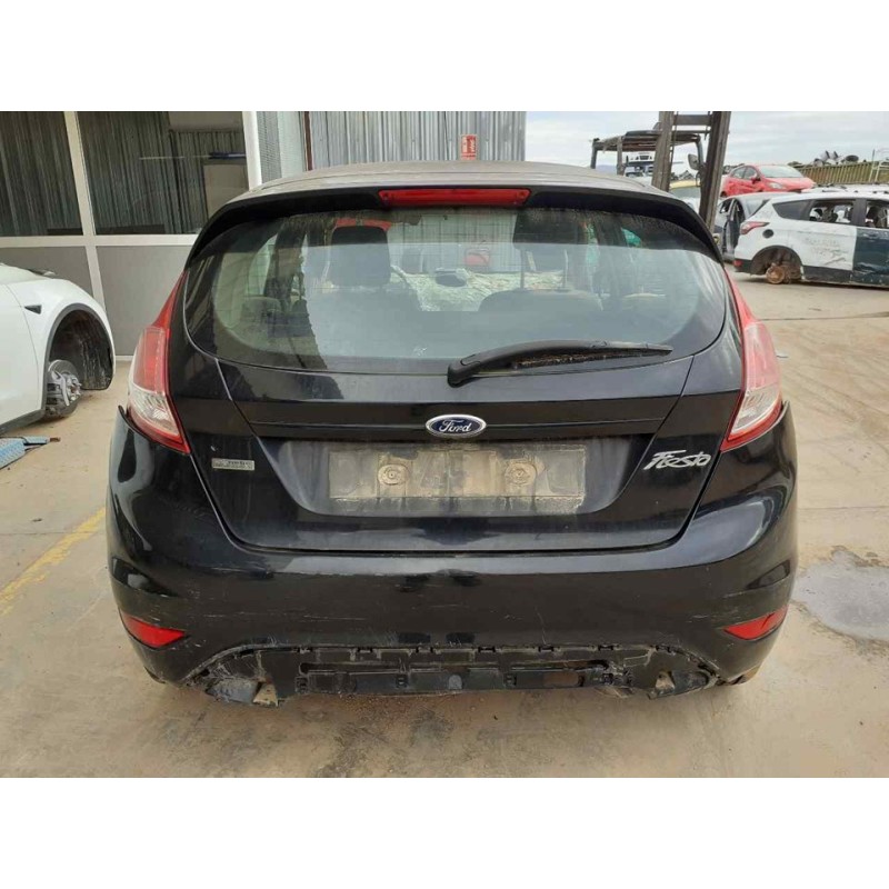 ford fiesta (ccn) del año 2013