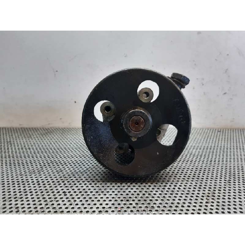 Recambio de bomba direccion para kia carens 2.0 crdi referencia OEM IAM 2KC32600 33126 3