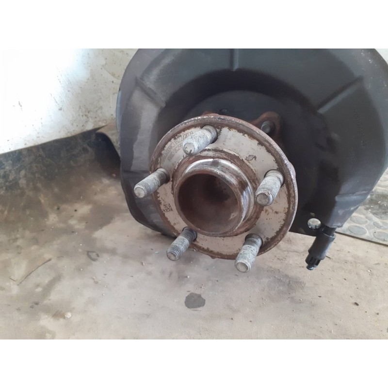 Recambio de puente trasero para ford transit connect combi 220 l1 trend referencia OEM IAM 5