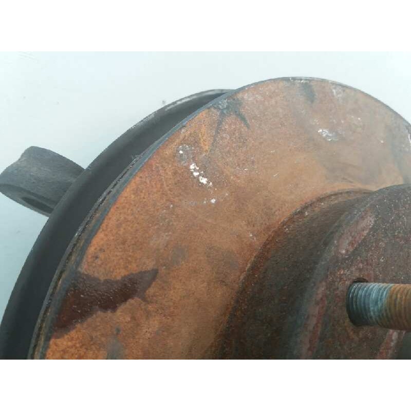 Recambio de mangueta delantera derecha para nissan serena (c23m) 2.3 diesel referencia OEM IAM 2