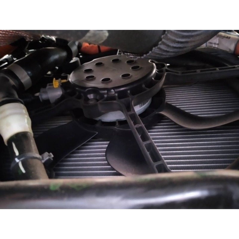 Recambio de electroventilador para renault captur ii e-tech engineered referencia OEM IAM   