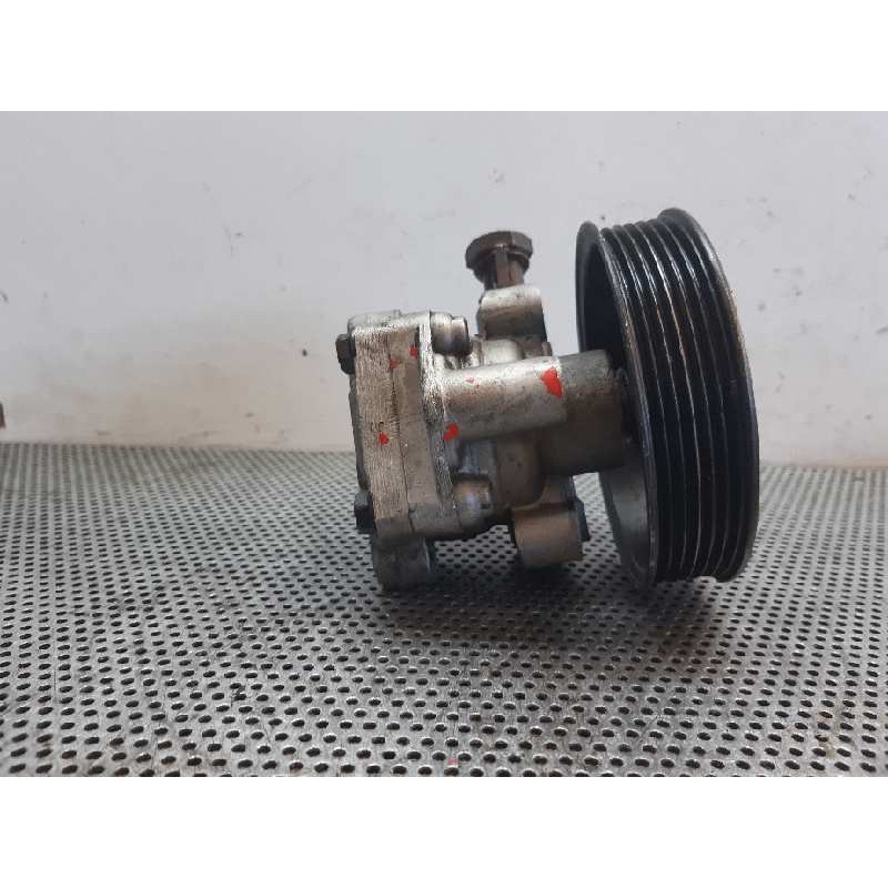 Recambio de bomba direccion para kia carens 2.0 crdi referencia OEM IAM 2KC32600 33126 5