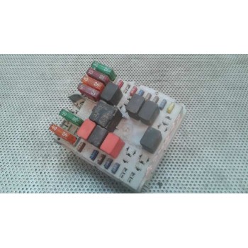 CAJA RELES / FUSIBLES 46558759 