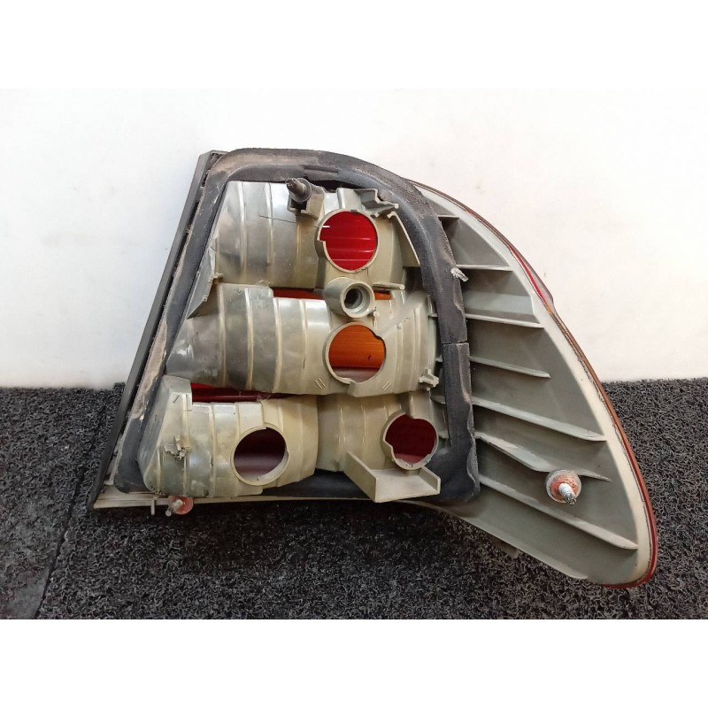 Recambio de piloto trasero izquierdo para bmw serie 3 berlina (e46) 320d referencia OEM IAM - Verde 2