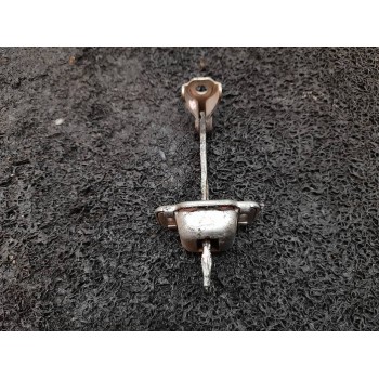 RETENEDOR PUERTA DELANTERA IZQUIERDA 