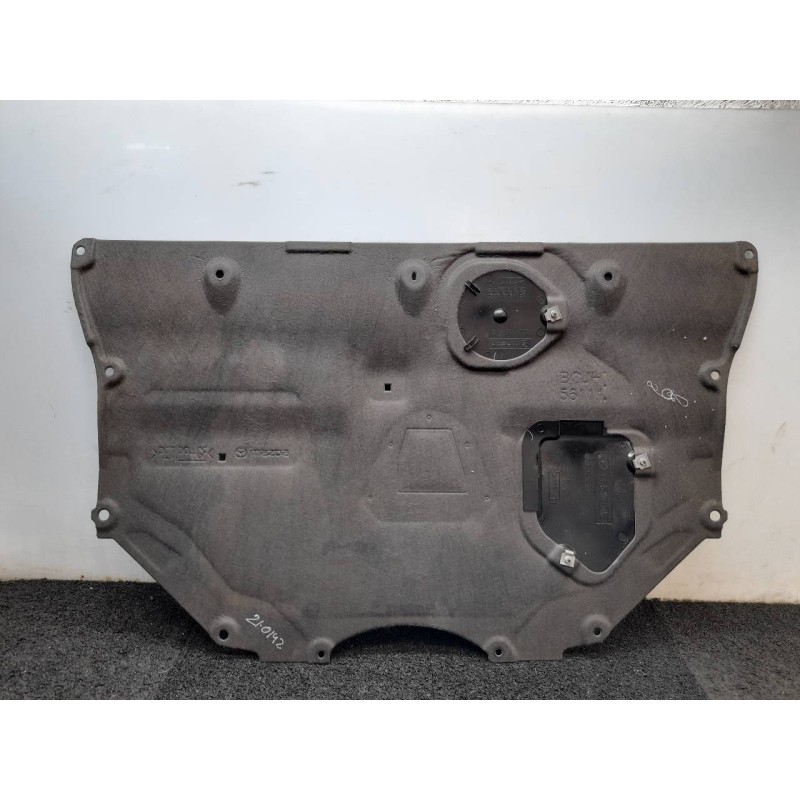Recambio de cubrecarter para mazda cx-30 selection 2wd referencia OEM IAM BCJH56111  