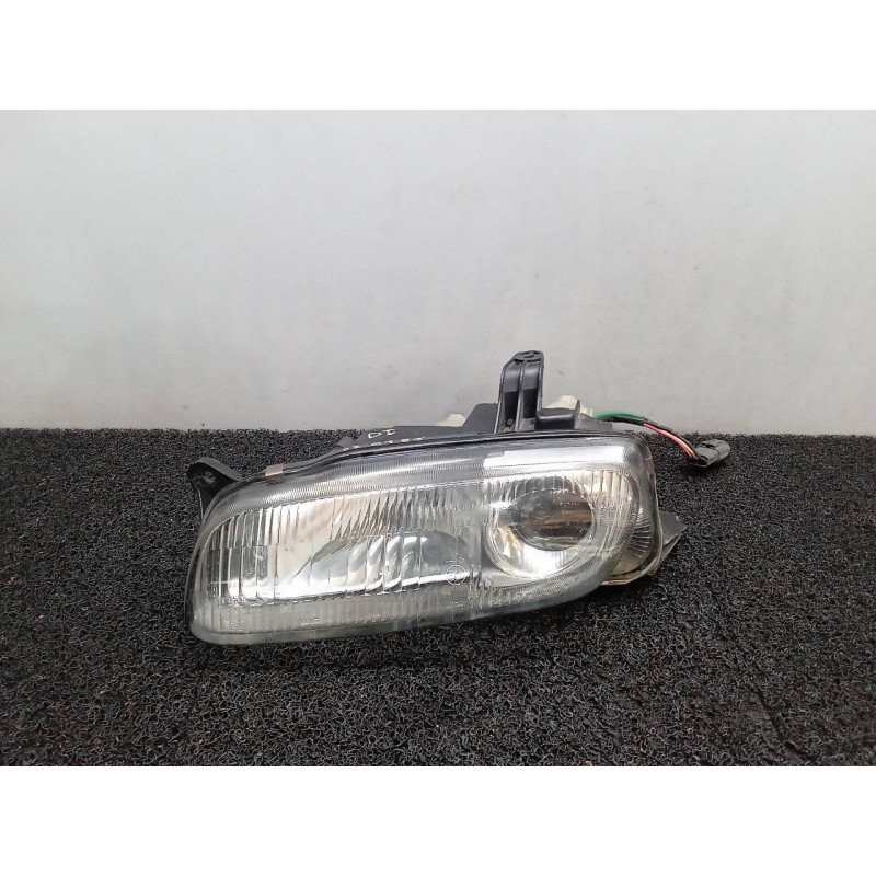 Recambio de faro izquierdo para mazda 323 berlina c/f/s (ba) 1.8 f referencia OEM IAM   