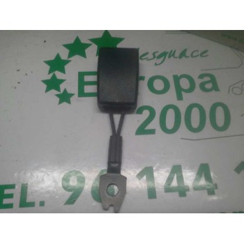 ENGANCHE CINTURON DELANTERO DERECHO 