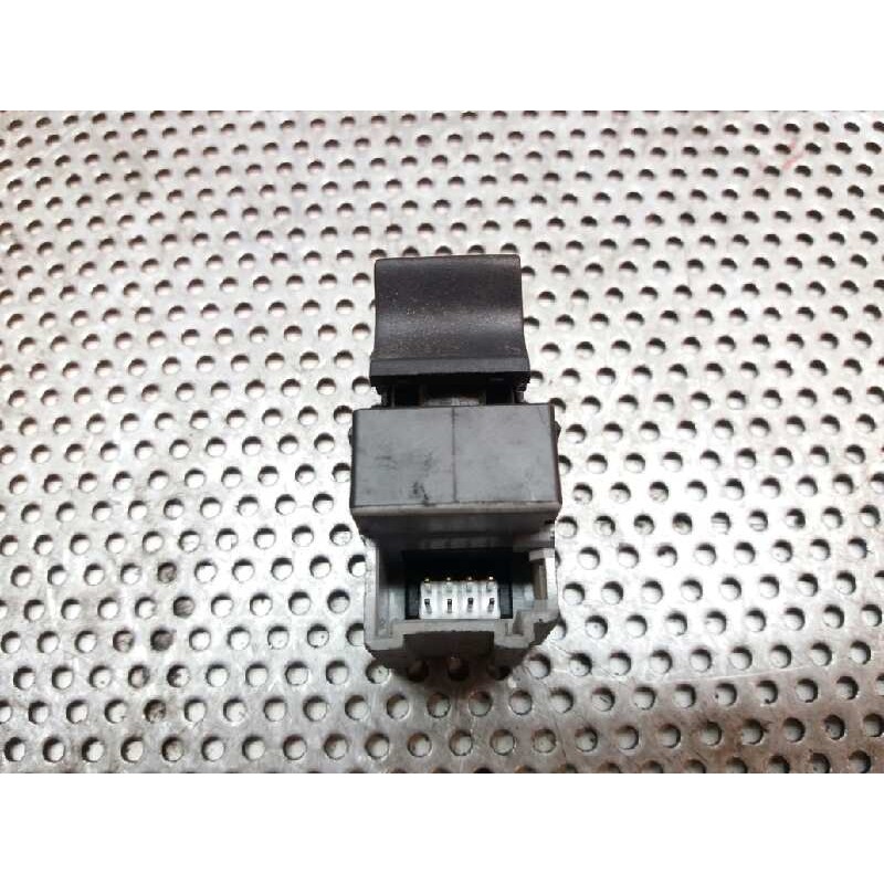 Recambio de mando elevalunas delantero derecho para audi a6 berlina (4b2) 2.8 v6 30v referencia OEM IAM - Verde 2