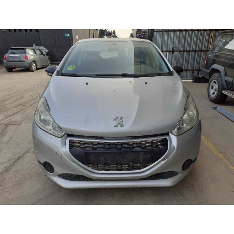 peugeot 208 del año 2014