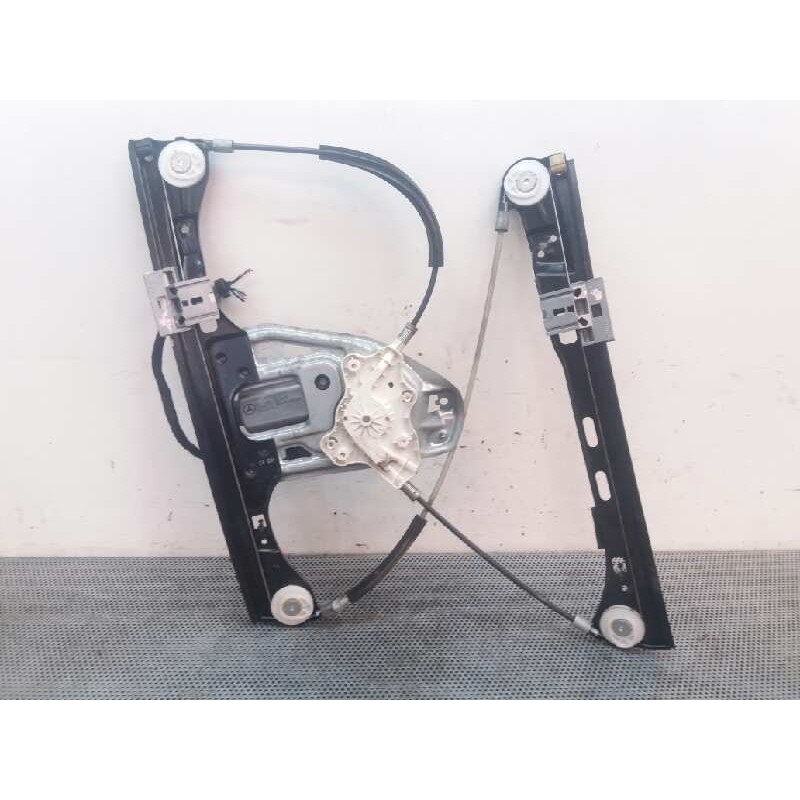 Recambio de elevalunas delantero derecho para mercedes-benz clase c (w203) berlina 2.2 cdi cat referencia OEM IAM   
