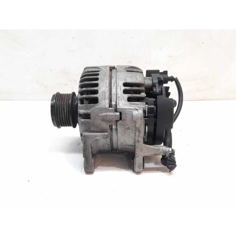 Recambio de alternador para volkswagen fox (5z1) básico referencia OEM IAM 045903023 0124325012 BOSCH - Rojo 6