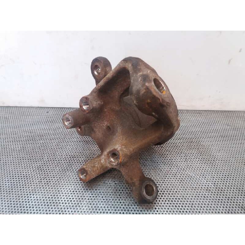 Recambio de mangueta delantera izquierda para mercedes-benz sprinter (w901,w903) combi 2.9 turbodiesel referencia OEM IAM - Blanco 3