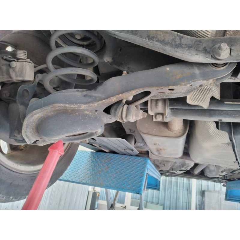 Recambio de brazo suspension inferior trasero izquierdo para ford grand c-max titanium referencia OEM IAM   
