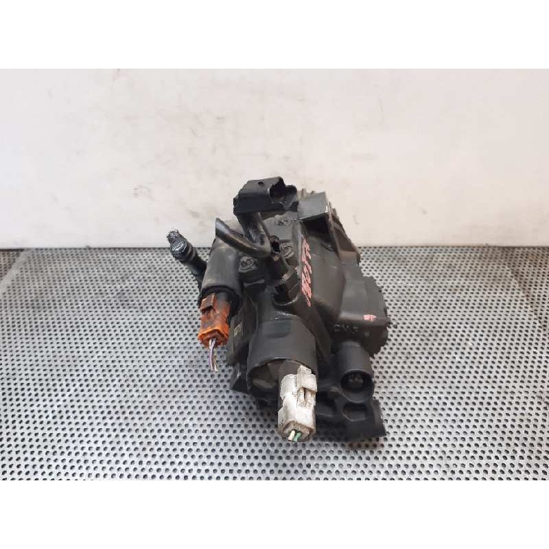 Recambio de bomba inyeccion para renault megane ii classic berlina confort expression referencia OEM IAM 5WS40153 8200430599 3