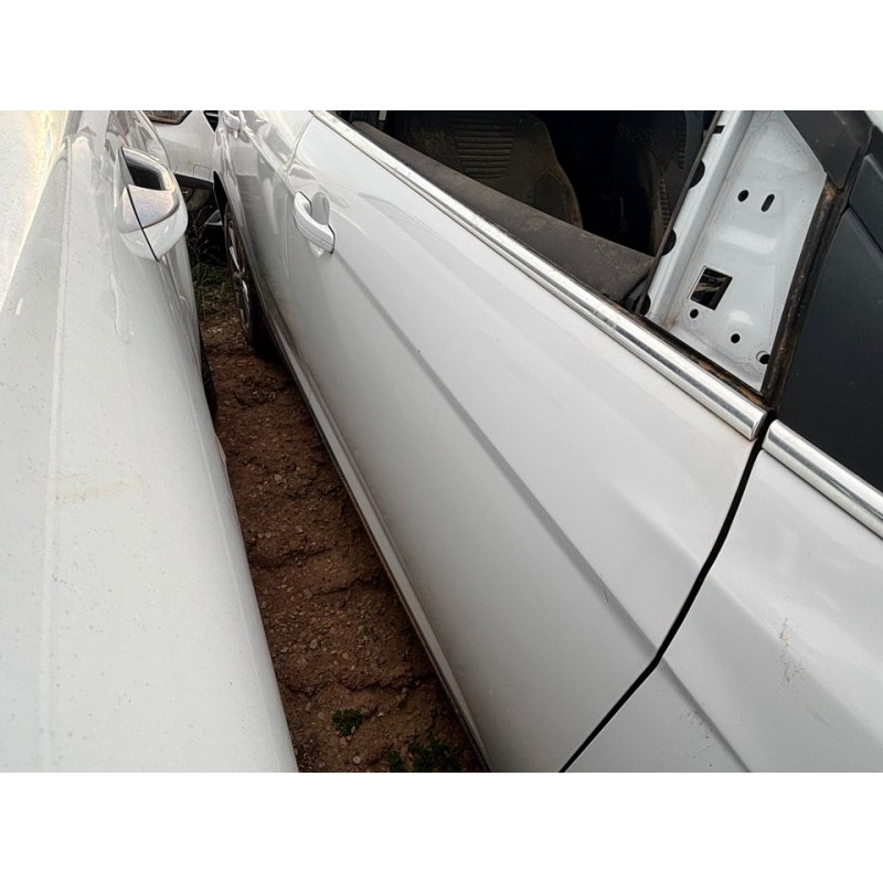 Recambio de puerta delantera derecha para ford focus lim. referencia OEM IAM   