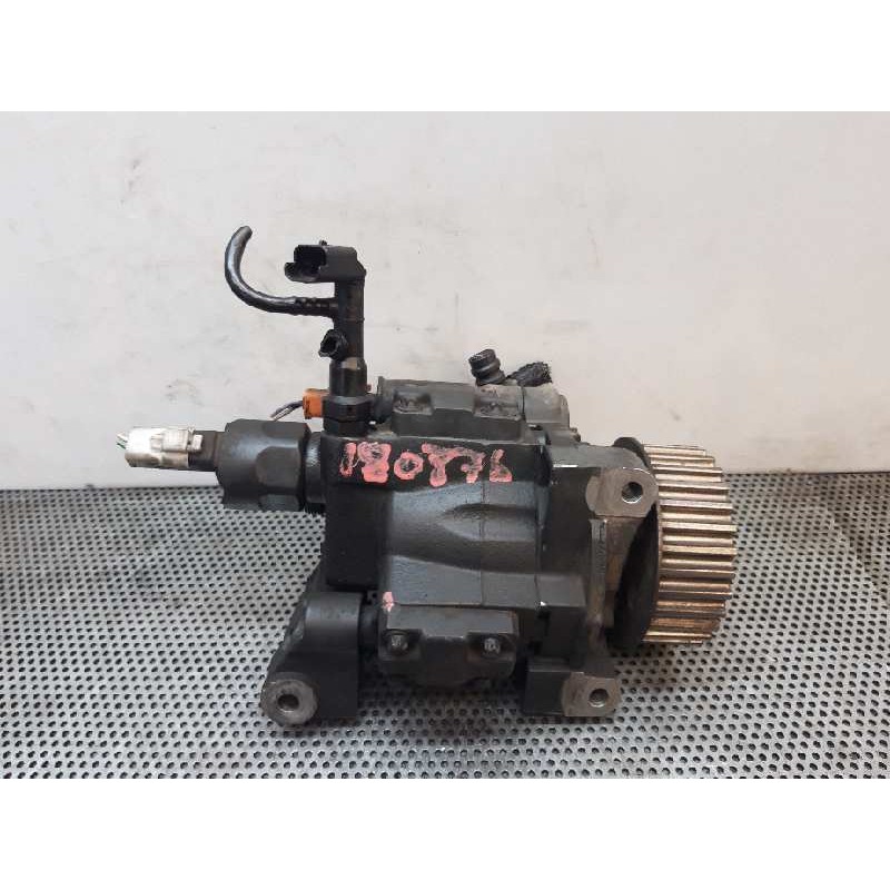 Recambio de bomba inyeccion para renault megane ii classic berlina confort expression referencia OEM IAM 5WS40153 8200430599 4