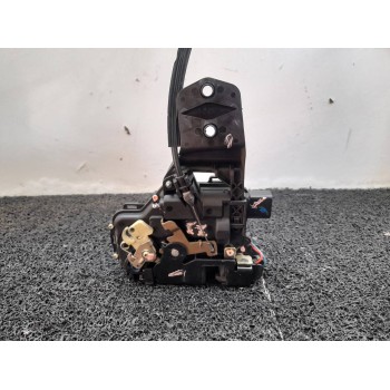 CERRADURA PUERTA DELANTERA IZQUIERDA AKS 