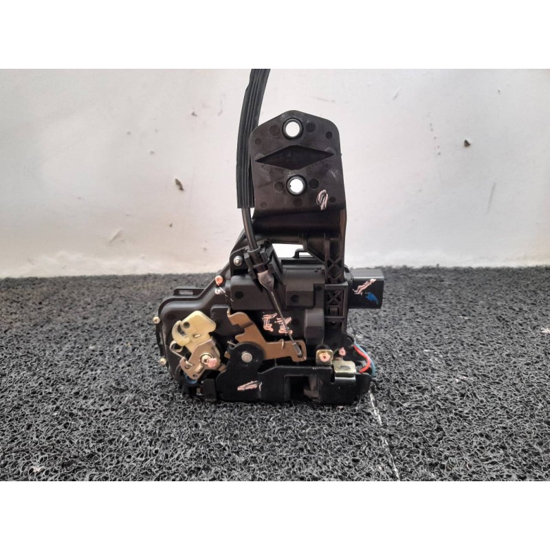 Recambio de cerradura puerta delantera izquierda para volkswagen passat berlina (3b2) comfortline referencia OEM IAM AKS  