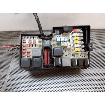 CAJA RELES / FUSIBLES 8K31997080629 