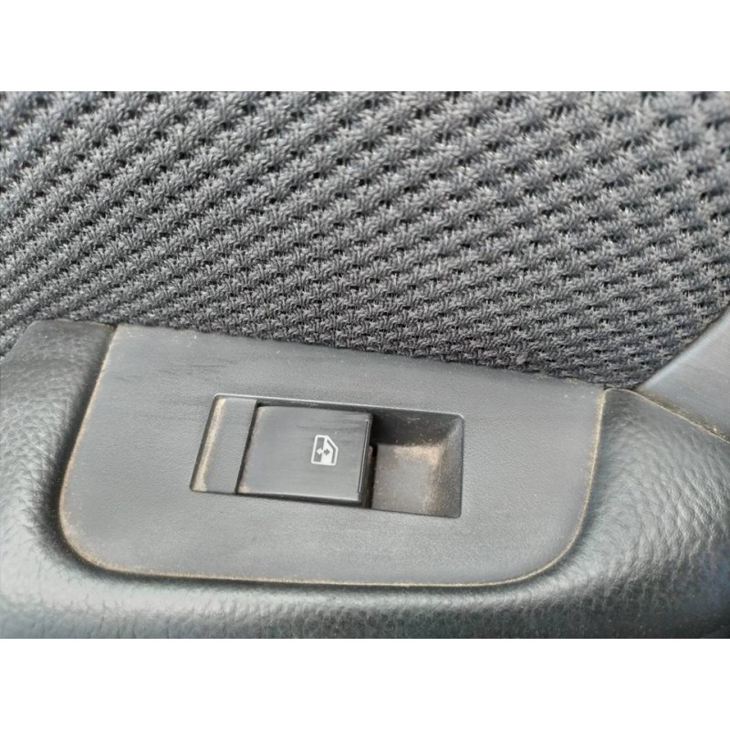 Recambio de mando elevalunas trasero izquierdo para chevrolet epica ltx referencia OEM IAM   