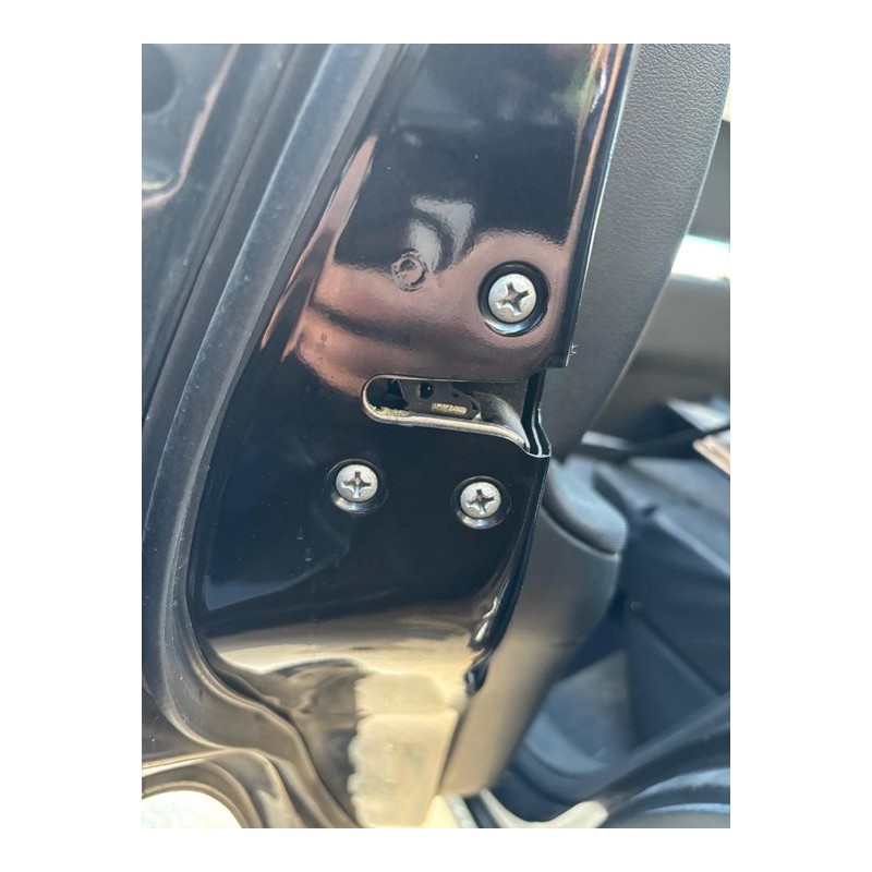 Recambio de cerradura puerta trasera izquierda para nissan qashqai (j10) tekna referencia OEM IAM P32L  
