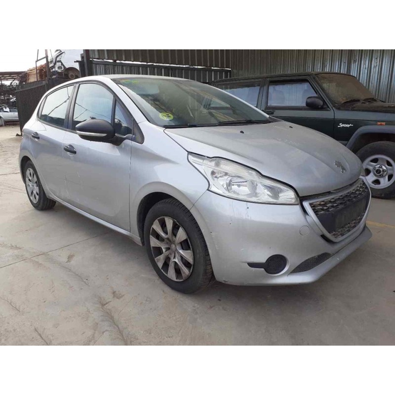 peugeot 208 del año 2014