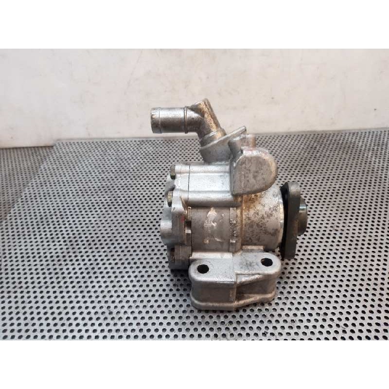 Recambio de bomba direccion para mercedes-benz vito (w638) combi 108 cdi (638.194) referencia OEM IAM 91208 61078 ZF 4