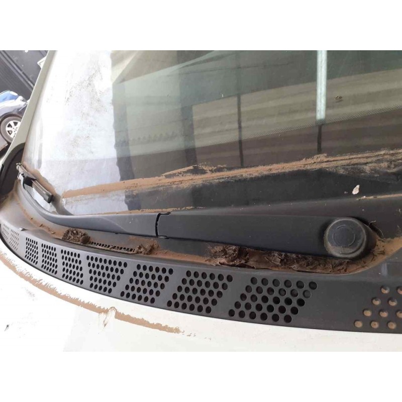 Recambio de brazo limpia delantero derecho para kia cee´d business referencia OEM IAM   