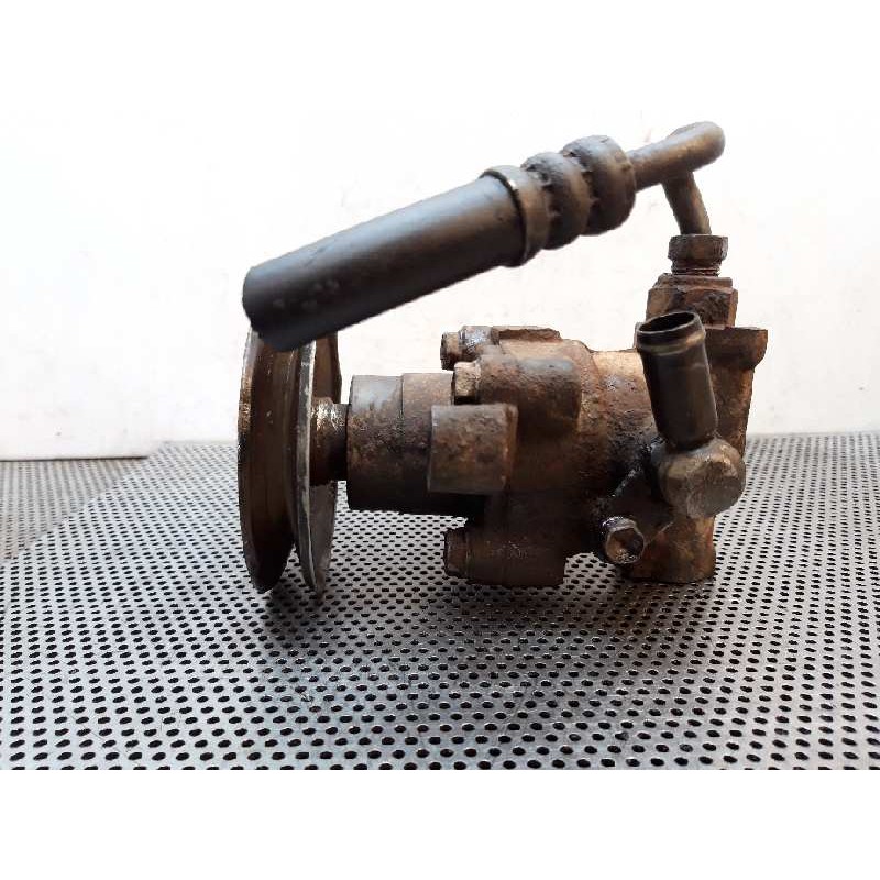 Recambio de bomba direccion para daihatsu rocky hard top referencia OEM IAM 8M18323 33168 
